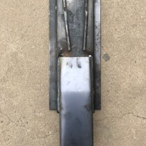 Kema carriage post 3300 Jungchi Fuyun to the original plant of the pillar door in Junteng Junwei carriage