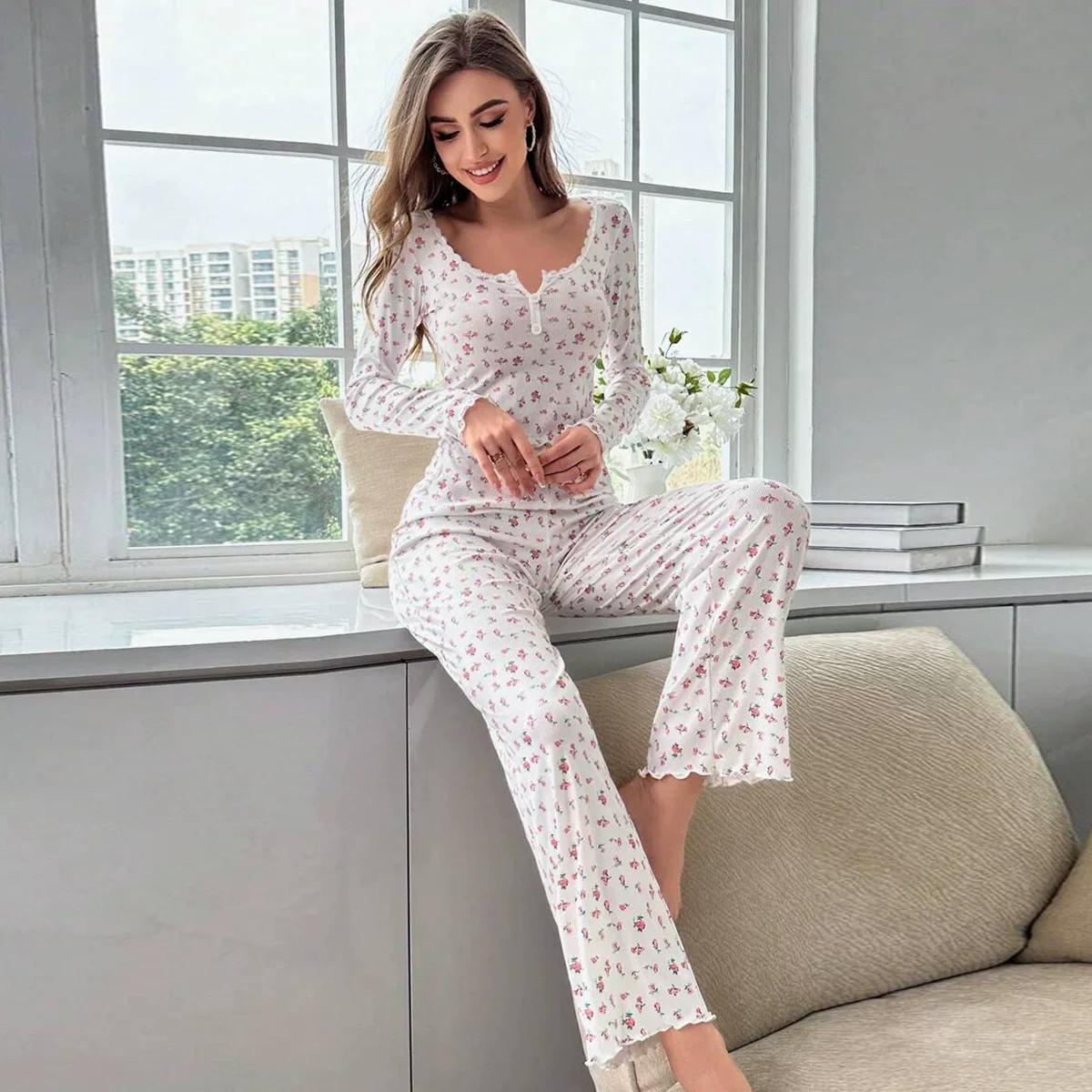 (Таможенный экспорт и импорт) длинный рукав, пижама, брюки, комплект, европейский стиль, вырез V, цветочный принт