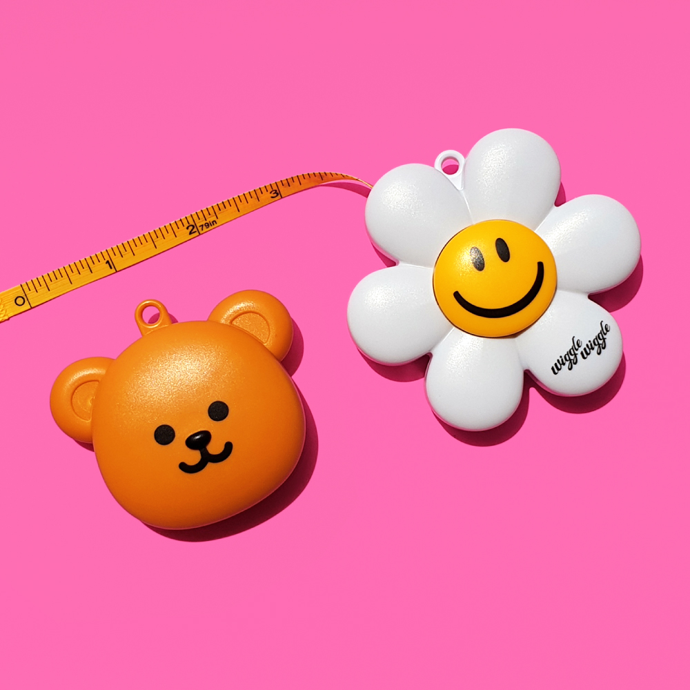 wigglewiggle measuring tape mini soft ruler anti-cutting hand home portable amount of three-walled measuring leather ruler cartoon cute