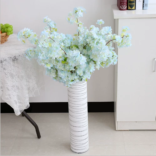 Симуляция вишнево цветет дерево дерево единственное -магазин магазин свадебные украшения персикового цветов.