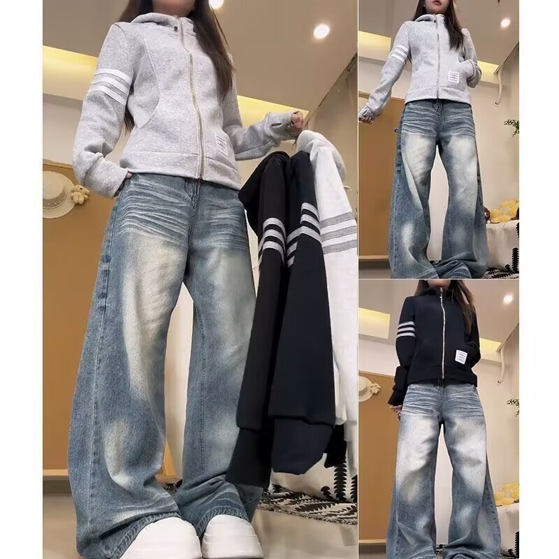 Original Korean Retro Three-Stripe Slim-Fit Simple Women's 2026 Autumn New Zipper Hooded Yoga Jacket Short Coat