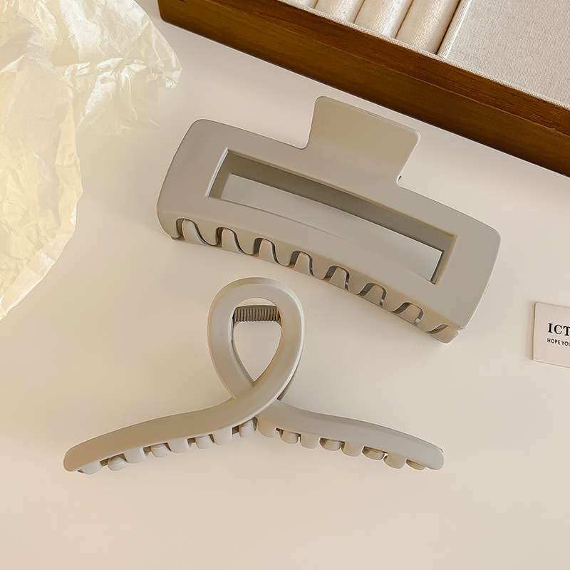 images 28:Superlarge hair clamp female 2023 new hair volume multiple hair clip high-sense head shark clip headdress