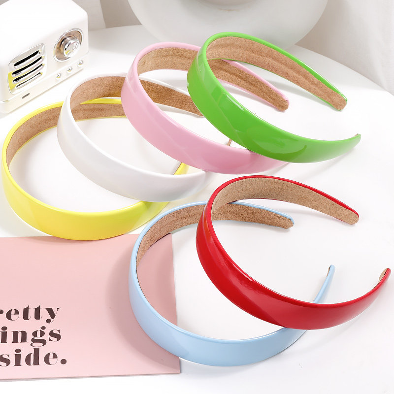 Hairband female summer wild go out puleather headband Net red 2021 New Red pressure hair cover ancient port wind hair card