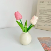 Сливочный+2 тюльпана