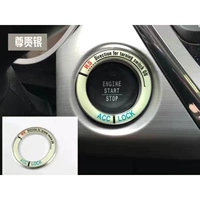 Запустите серебро с светящимся огненным кольцом на одной кнопке