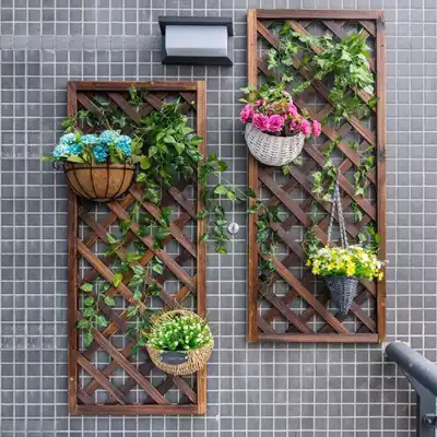 Outdoor anti-corrosion solid wood balcony wall hanging decoration plant climbing frame wall grid partition flower shelf