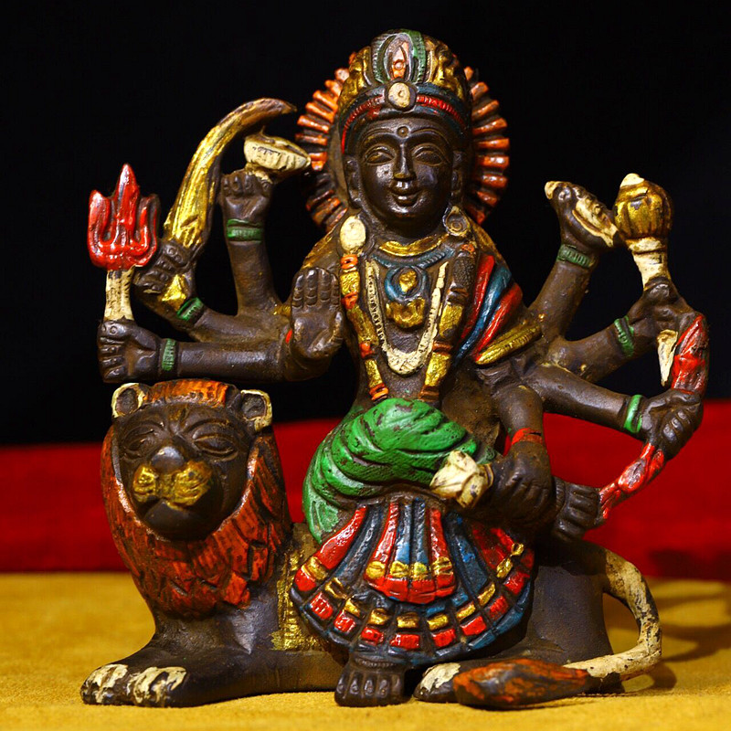 純銅製のヒンドゥー教の神像：ドゥルガー、パールヴァティー、シヴァ、ヴィシュヌ。