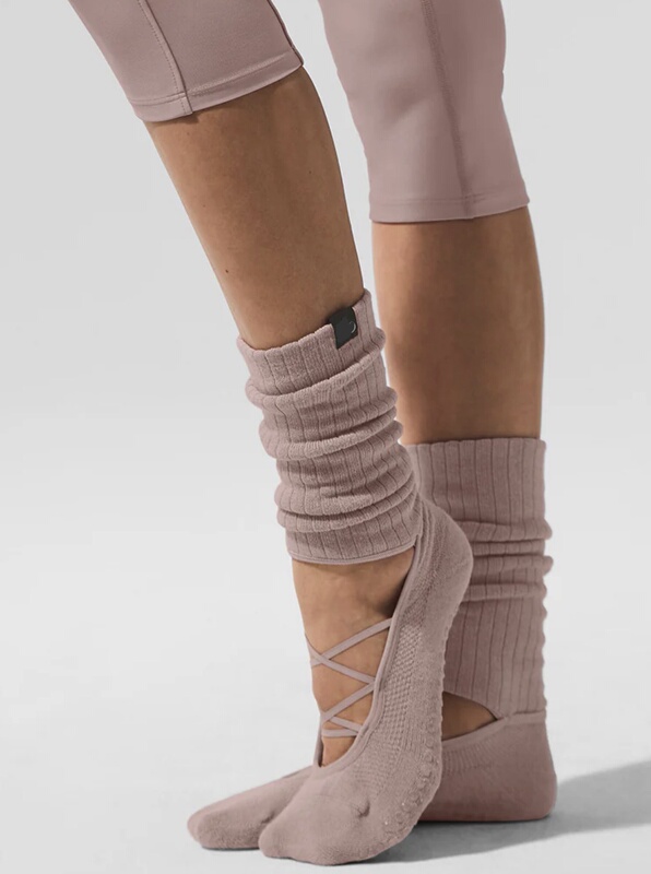 Foreign Trade Pure Organic Canadian Cotton Towel Bottom 3D Dotted Non-Slip Yoga Socks with Leg Protection Pilates Sports Socks Foreign Trade Pure Organic Canadian Cotton Towel Bottom 3D Dotted Non-Slip Yoga Socks with Leg Protection Pilates Sports Socks