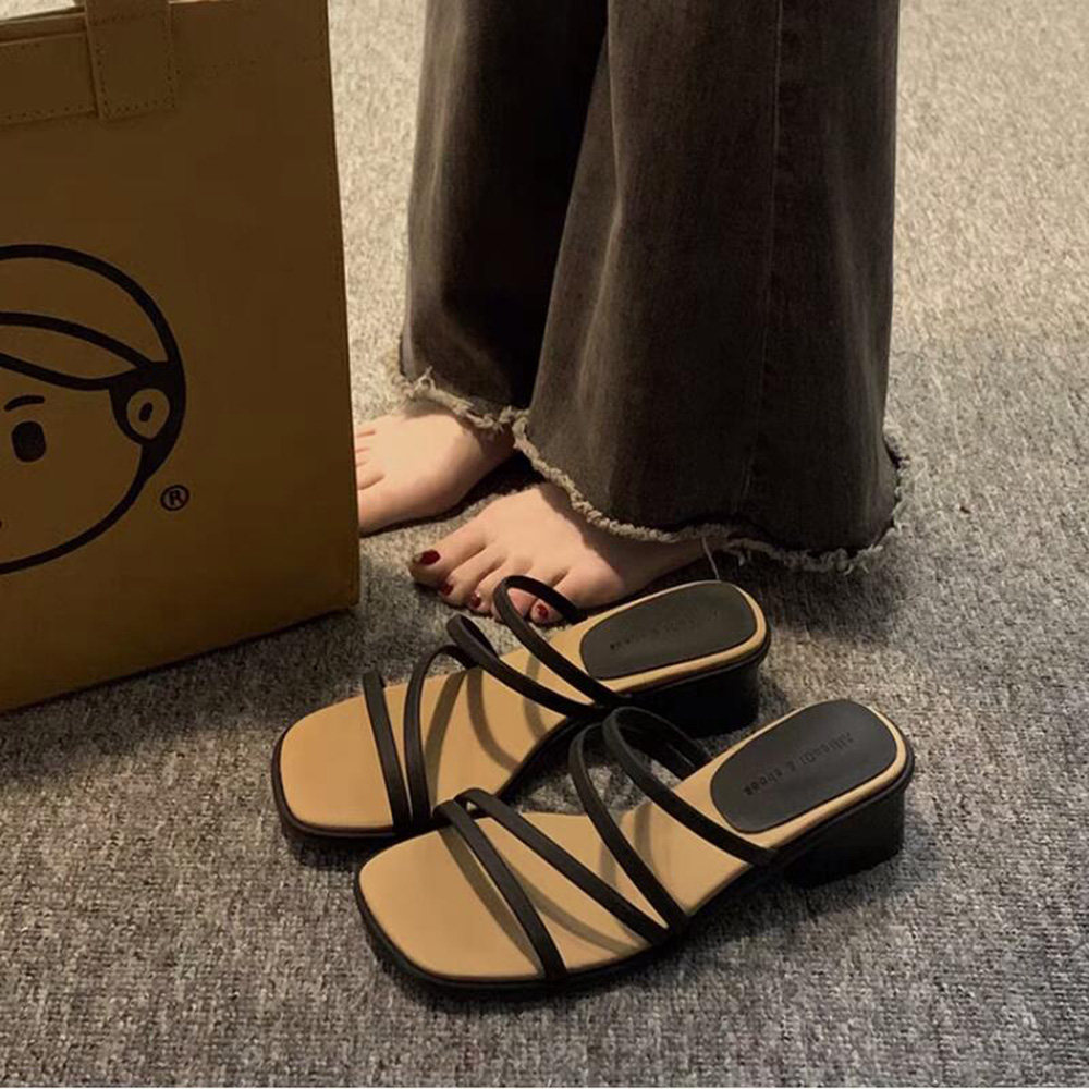 法式粗跟一字拖鞋女2024年夏季新款时尚仙女风细带百搭方头凉拖鞋