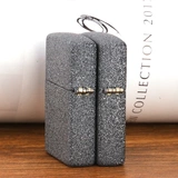 Оригинальная подлинная пара пожарной машины Zhibao Zippo керосина вышла замуж за любовь к машинному скелету, чтобы жениться