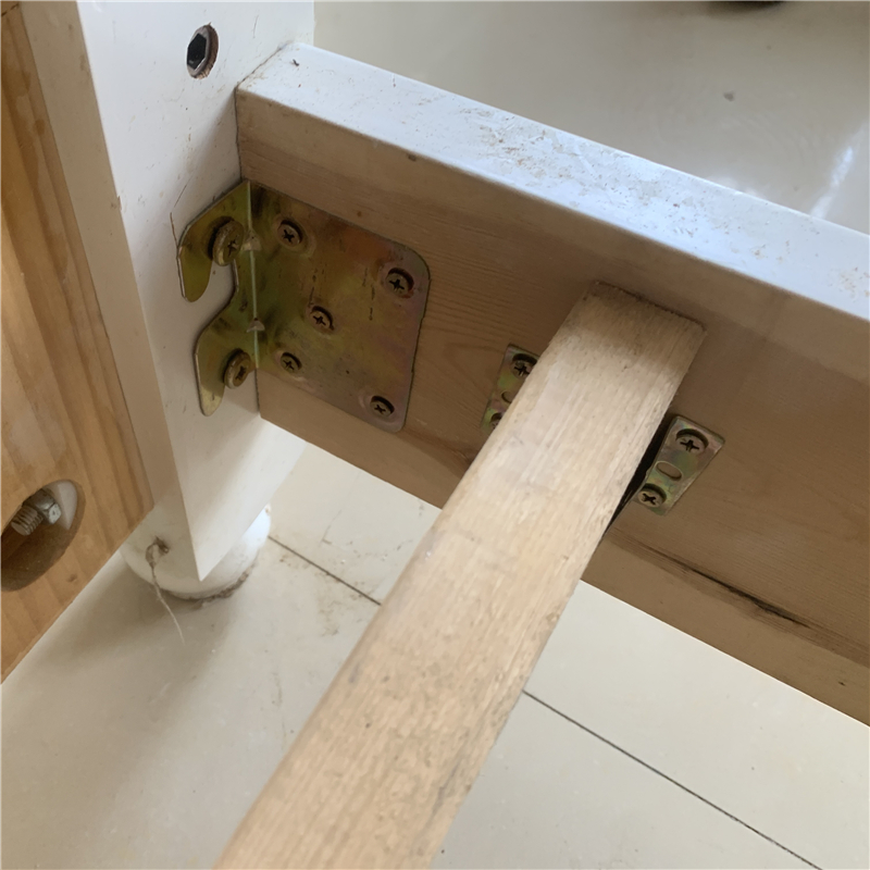 Bed hanging bed buckle wooden bed accessories bed support hardware woodworking furniture bed buckle connector bed board fixed bed corner code