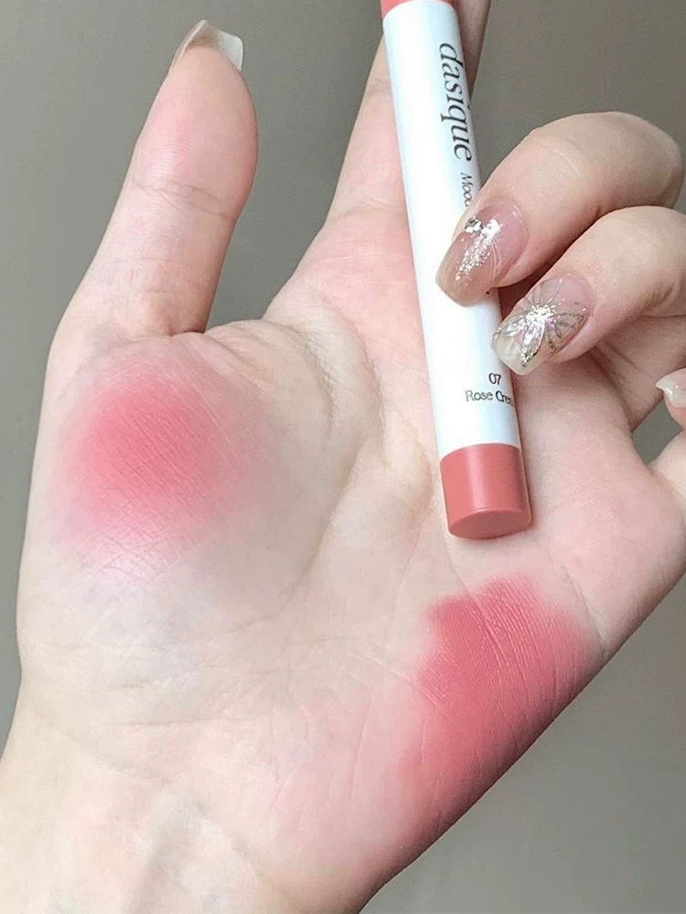 Карандаш для губ (dasique) Mood Blur Lip Pencil — матовое бархатное покрытие, натуральные оттенки для ежедневно