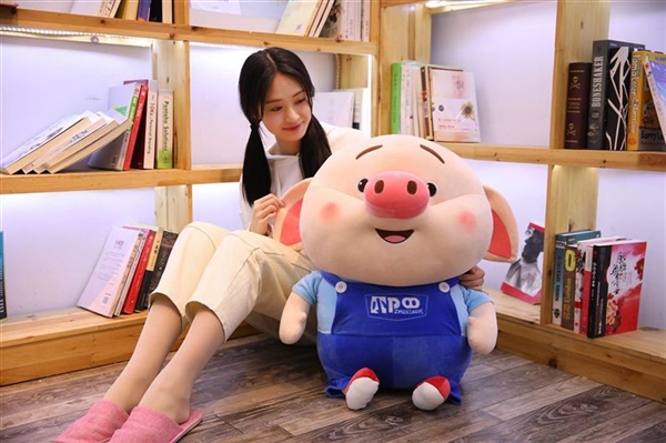 Ins net màu đỏ với heo nhỏ rắm búp bê lợn búp bê đồ chơi sang trọng búp bê trẻ em món quà sinh nhật cô gái Z17 - Đồ chơi mềm đồ chơi cho trẻ 2 tuổi