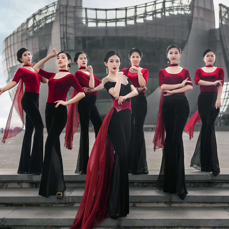 High-End Velvet Body Training Clothing with Flowing Fabric for Women, 2025 New Model, Instructor Etiquette Bell-Bottom Pants Set