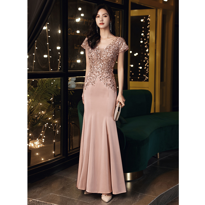 High-End Evening Dress for Mother of the Bride, Elegant for Banquet, Suitable for Mother-In-Law, Wedding Banquet, Young, Elaborate, Hostess, Mermaid Dress, Sophisticated