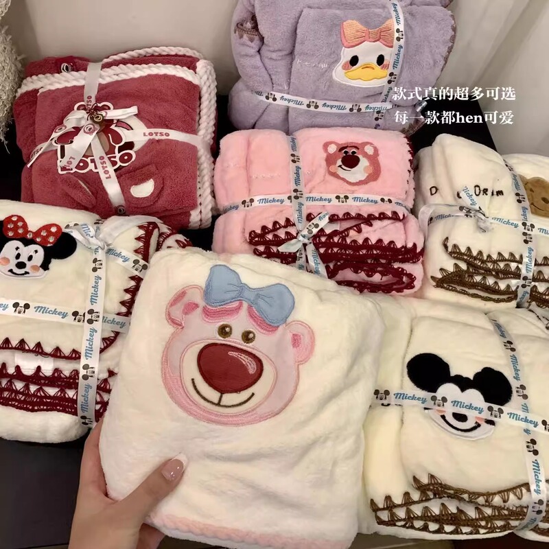 [6 Styles to Choose from] Super Value Two-Piece Set of Soft Cartoon Embroidered Coral Fleece Bath Towels with Soft Edges D