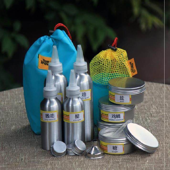 Bottles and jars seasoning cans outdoor picnic sets equipment supplies camping salt jars and pepper salt jars for barbecue seasoning bottles