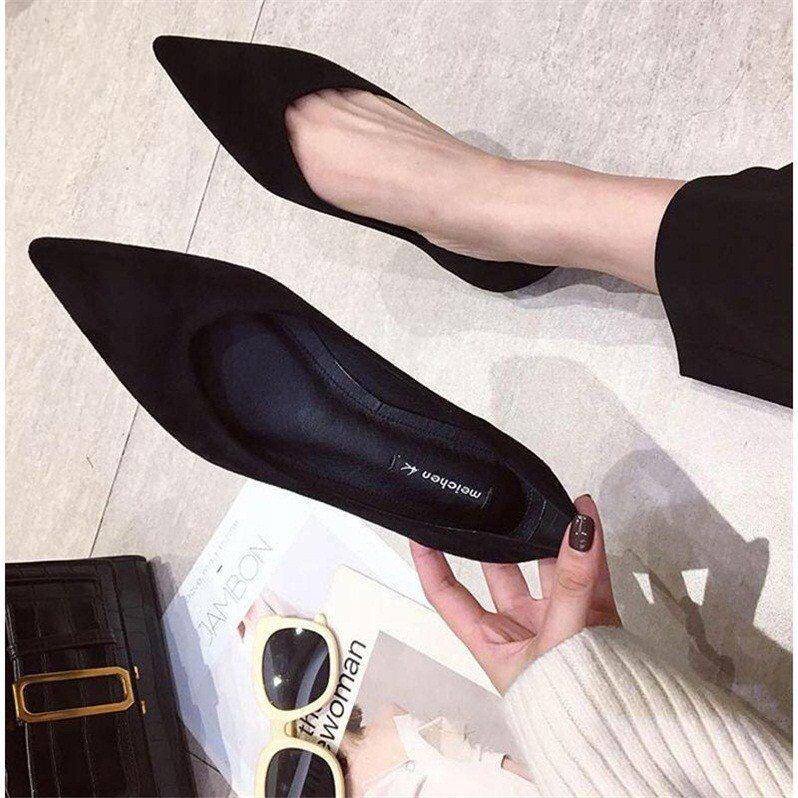 2022 new korean style bag shoes female pointed toe shallow mouth gentle flat bottom ins with the same pointed toe bag shoes net red trend