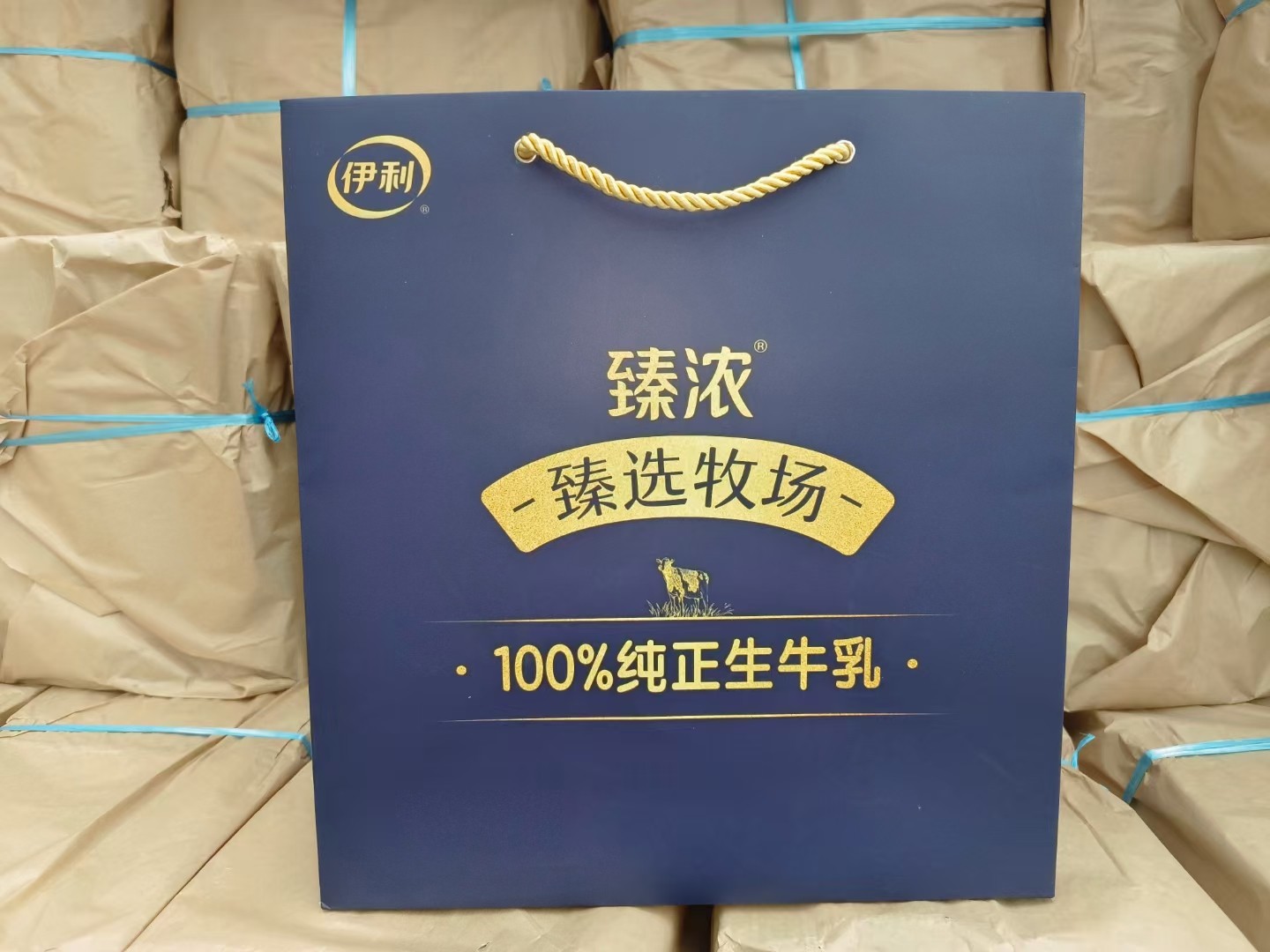 伊利臻浓牛奶适合什么人喝?小白必看,营养专家手把手教你选对牛奶!-伊利-淘宝百科网