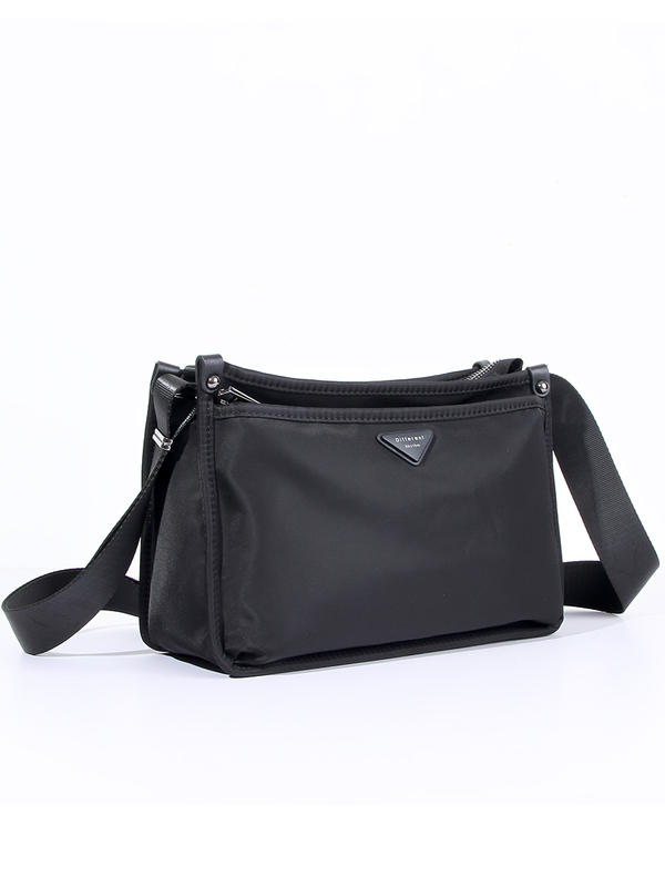Men's Shoulder Bag Nylon Small Bag 2026 New Men's Bag Lightweight Horizontal Oxford Cloth Crossbody Bag Casual Shoulder Bag
