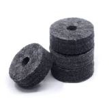 Четырех лет -старый старый магазин шесть цветов, отставания, джаз, барабанные висящие аксессуары, хлопковые флотологии.