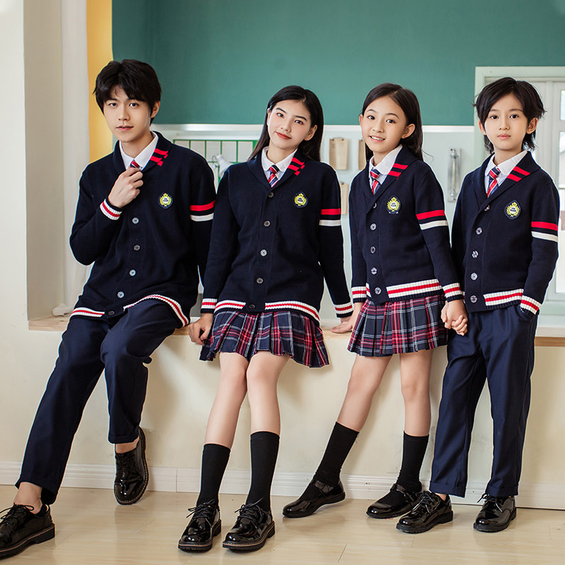 Primary and secondary kindergarten teachers' clothing sportswear suit three sets teacher Yinglun College Wind