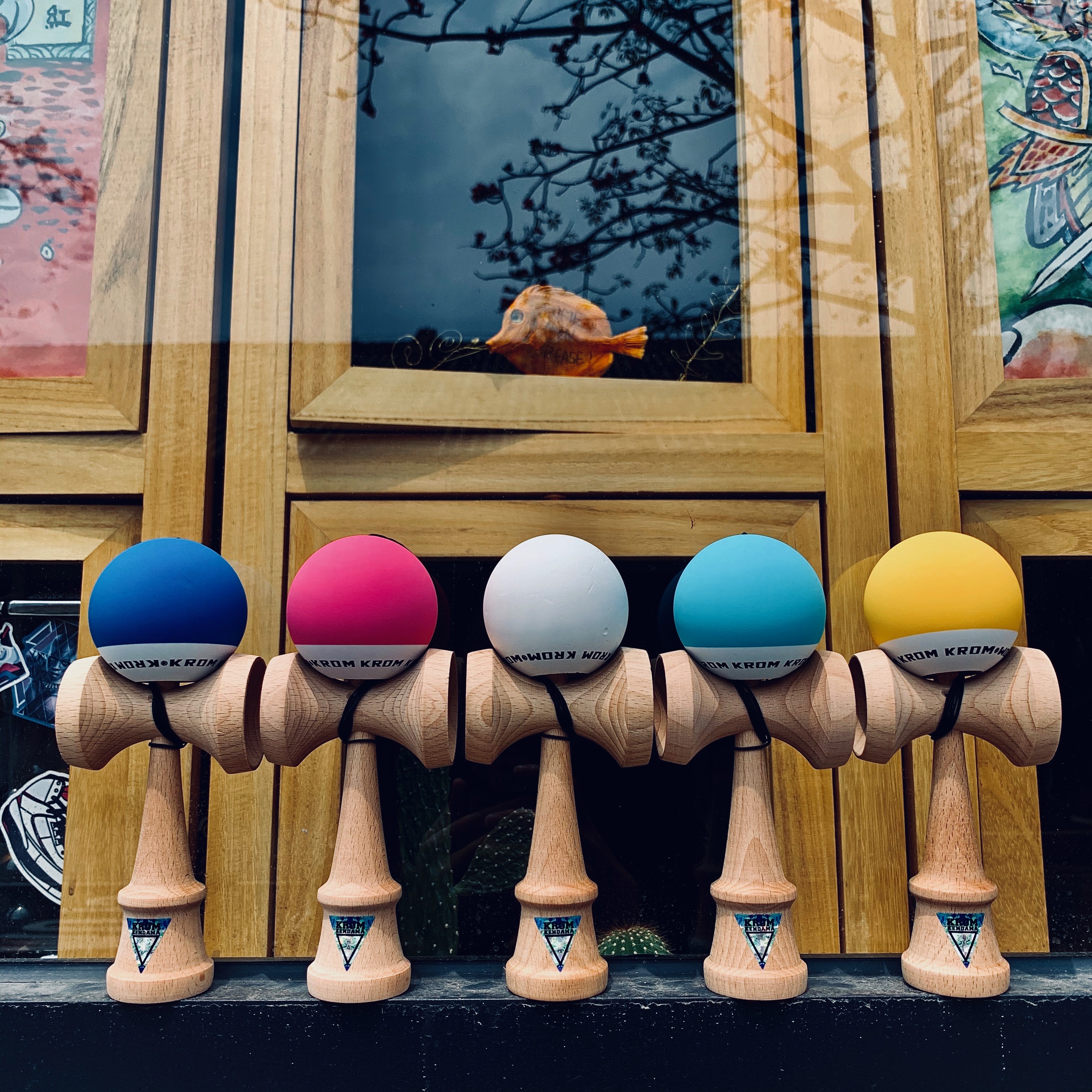 76Rising Denmark KROM POP Entry series sword Yukendama bright color ensemble professional sword ball