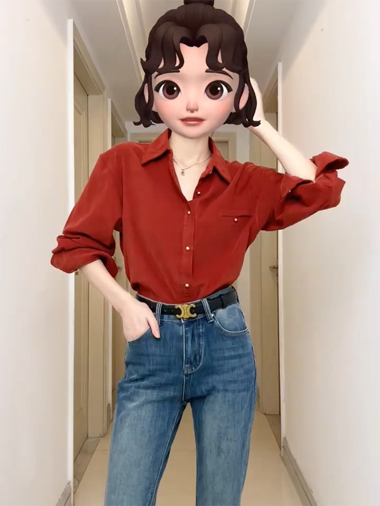 女性のためのフランスのレトロな赤いシャツ、新しい春と秋のデザイン、ニッチなコーデュロイシャツ、気質の通勤長袖トップス