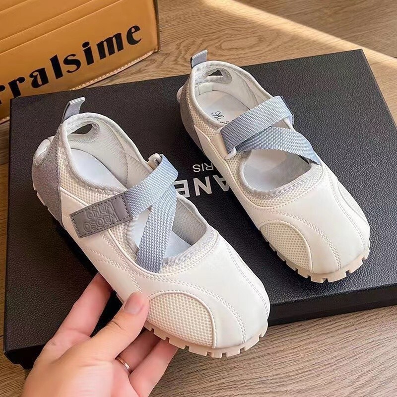 Nurse Shoes for Women 2026 Spring and Summer New Style Breathable Mesh Sports Work Shoes for Long Hours of Standing Without Tiring Your Feet, White Shoes Nurse Shoes for Women 2026 Spring and Summer New Style Breathable Mesh Sports Work Shoes for Long Hours of Standing Without Tiring Your Feet, White Shoes