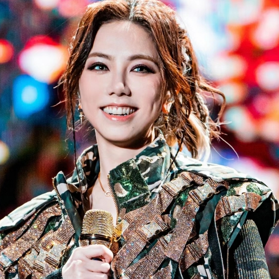 熬夜党福音！天猫客服24小时在线，深夜购物不打烊🌙