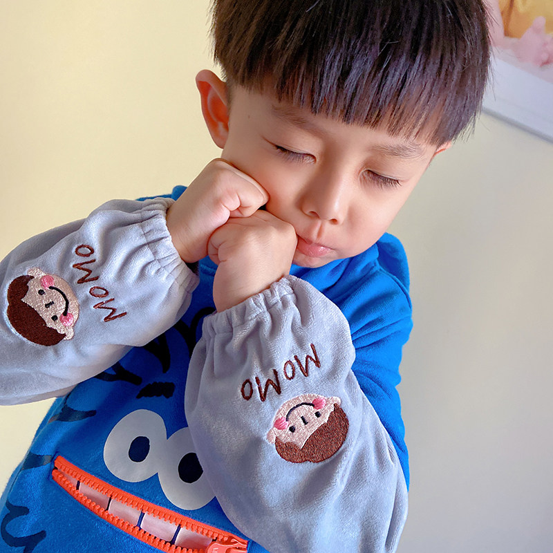 Original customizable name child infant baby cute small sleeve male and female baby cartoon anti-dirty child sleeve