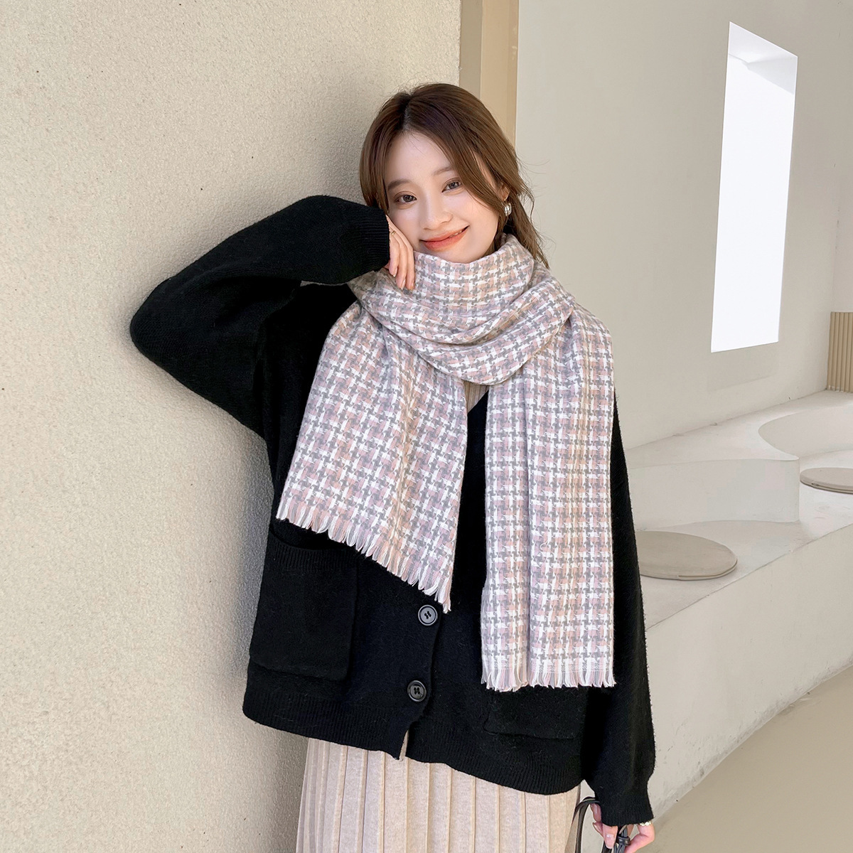 New trendy and elegant imitation cashmere scarf women's winter Korean version all-match pure white long shawl weaving style