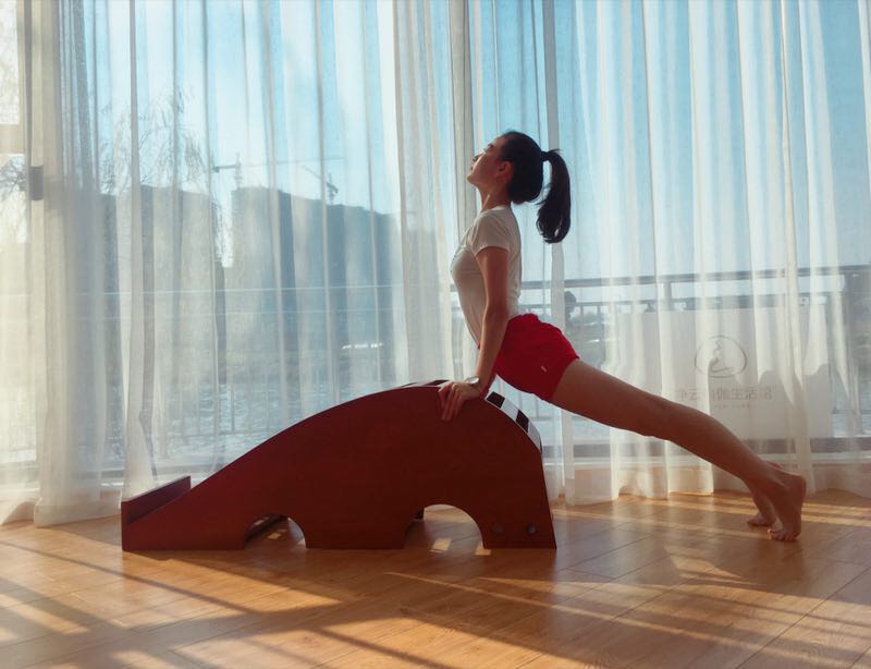 Yoga workshop Yangger Yoga Arch Bridge Yoga Maternity Arch Bridge Yoga Whale Imported Pine