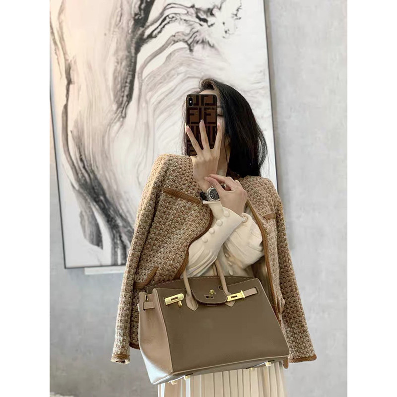 Spring and Autumn Jacket Women's 2021 New Baseball Uniform Light Luxury Celebrity Xiaoxiangfeng Short Houndstooth Jacket Versatile Top