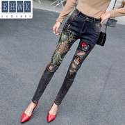 . 2020 denim chặt chẽ phụ nữ mới của thêu Phoenix Hàn Quốc phiên bản của quần jean sequins giản dị mỏng