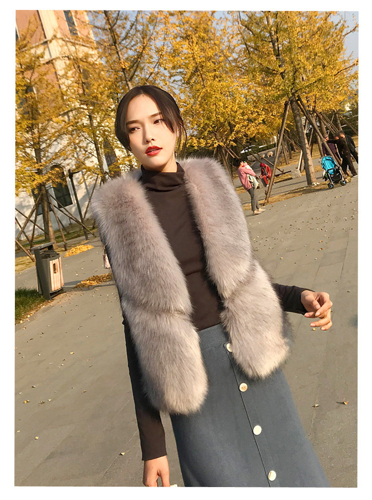 初曼丽 仿皮草 女狐狸毛马甲 图4
