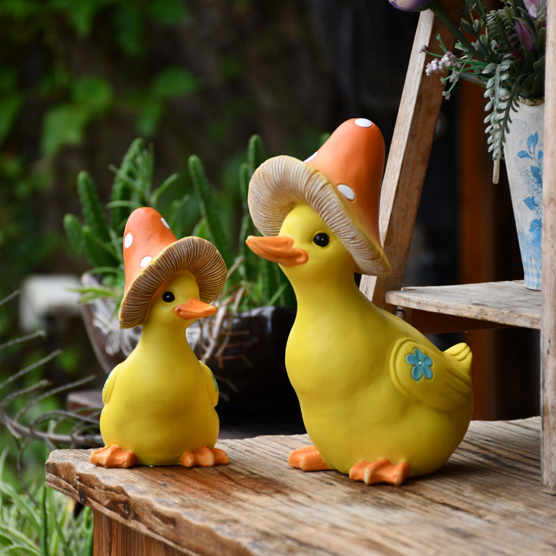 Cartoon New Small Duck Swing home Accessories Garden Courtyard Living-room Living-room TV Cabinet Xuanguan Decoration Craft Gift Hem