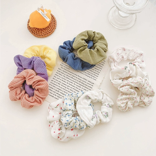 Милая брендовая резинка для волос, маленький аксессуар для волос, простой и элегантный дизайн, популярно в интернете