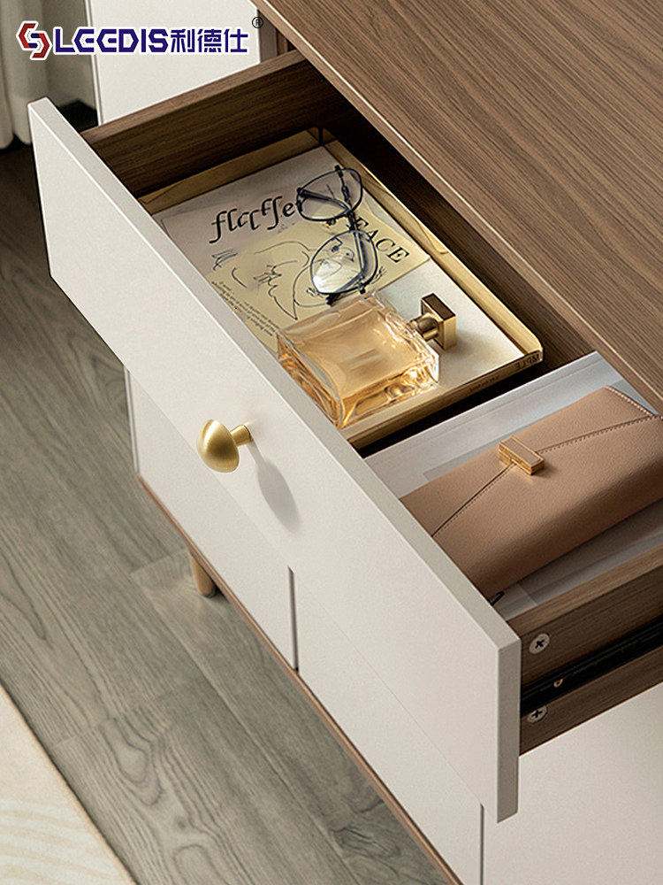 Creative Stylish Cute Mushroom Brass Cabinet Door Handle French Kidsren's Room Cabinet Wardrobe Cabinet Drawer Door Handle