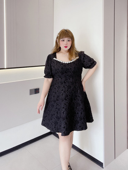 韩版轻奢钉珠甜美通勤气质240斤大码女装小香显瘦闺蜜长款连衣裙