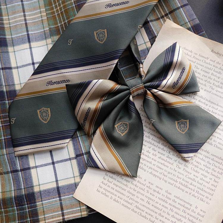 Kasugabe (Lonicera tea) original matching bow tie spot jk uniform small accessories excellent