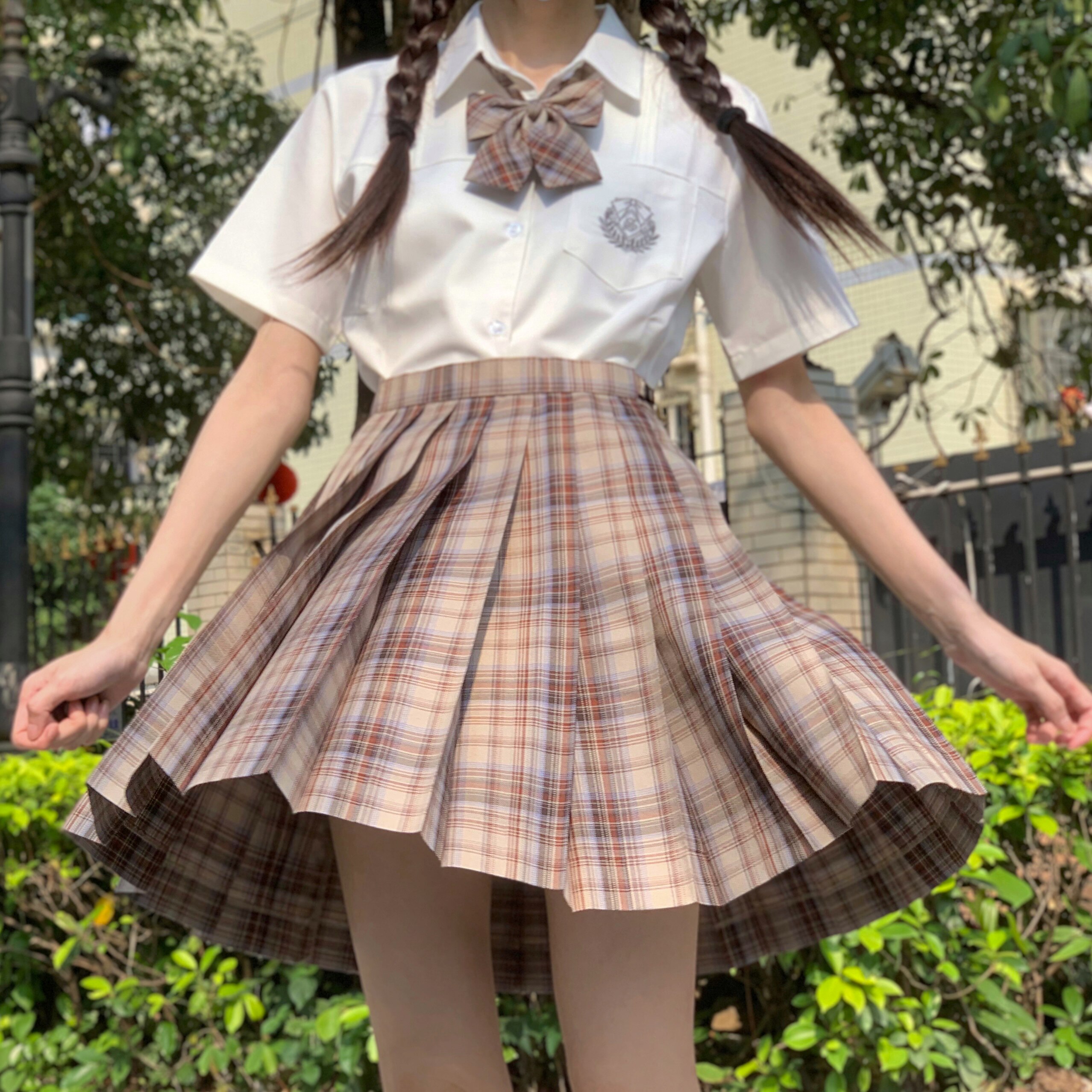 Kasugabe (scorched milk tea) spot original brown plaid skirt jk uniform orthodox girl pleated superior autumn and winter