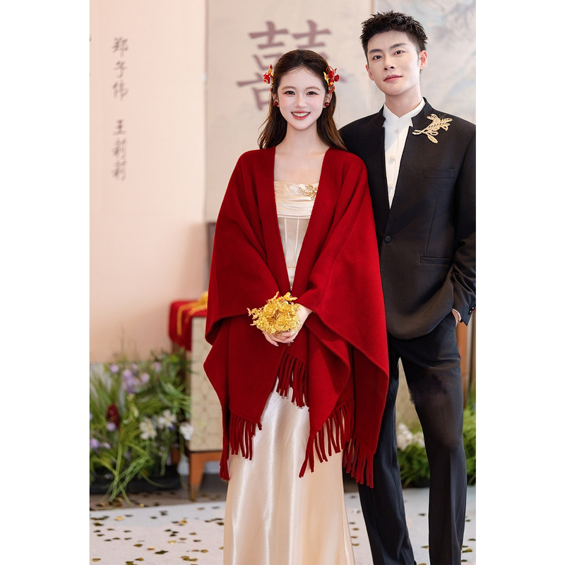 Red Double-Sided Wool Shawl 2026 New Style Bride Wedding Engagement Cheongsam Matching Cape Scarf Autumn and Winter Daily Wear Red Double-Sided Wool Shawl 2026 New Style Bride Wedding Engagement Cheongsam Matching Cape Scarf Autumn and Winter Daily Wear