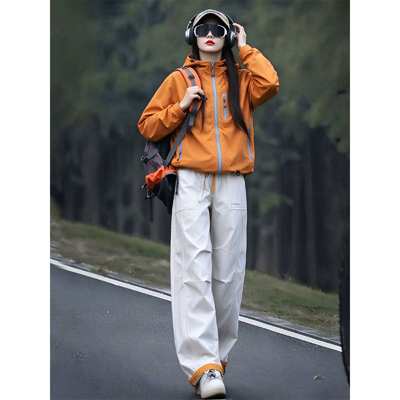 Suitable for Hiking, Women's 2026 Autumn New Fashionable Age-Reducing Jacket, Wide-Leg Pants, Casual Sports Two-Piece Set