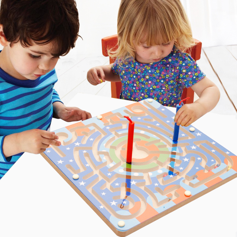 Magnetic pen maze magnetic toy walking beads puzzle brain thinking concentration training early education game 2-5 years old