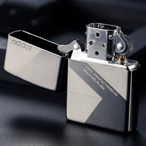 Играя в более легкую коллекцию отпечатков отпечатков отпечатков с отпечатками личного отпечатка с черным ледяным пальцами