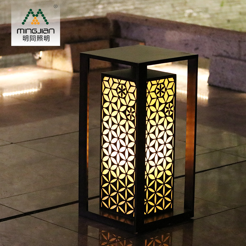 Wall column head lamp High short section Outdoor Floor Square Dwarf lamp New Chinese Vertical Stripe View Lamp Plated copper straw terrace lamp