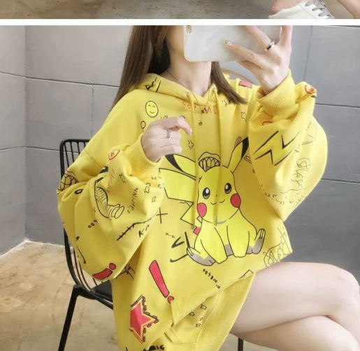 Màu đỏ ròng Pikachu dễ thương dài giữa cộng với nhung dày có mũ áo len phụ nữ 2020 áo khoác phong cách lười biếng mùa thu và đông - Thể thao lông cừu / jumper