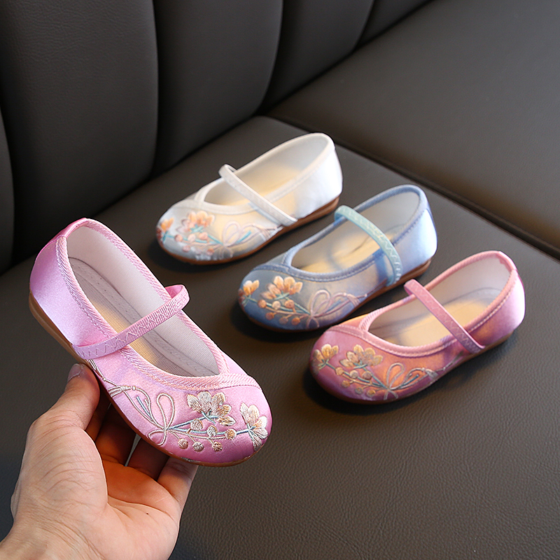 Hanfu Embroidered Shoes Children's Cloth Shoes Ethnic Style Dance Shoes Spring and Autumn Satin Handmade Cloth Shoes Chinese Style Girls Shoes