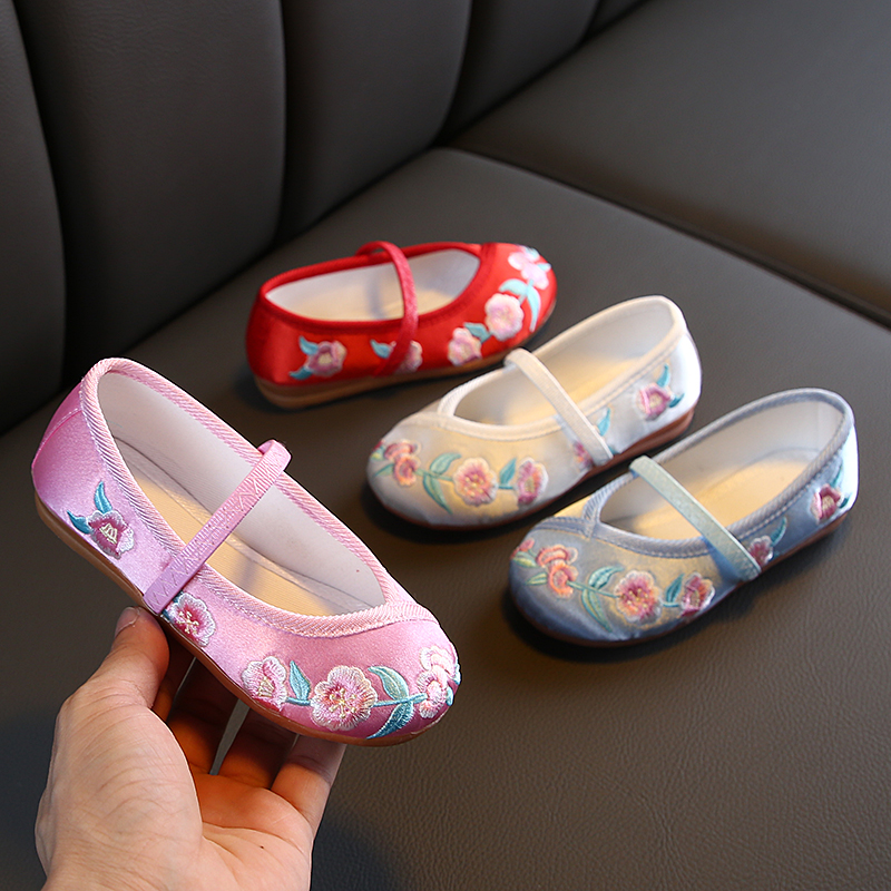 Hanfu shoes children's handmade cloth shoes ethnic style old Beijing embroidered shoes girls embroidered dance shoes baby children's shoes